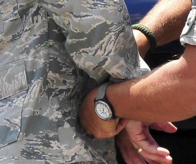 Detienen militar por robar droga incautada por CBP Detienen militar por robar droga incautada por CBP