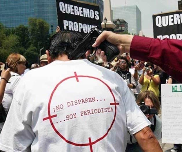 En riesgo, defensores de derechos y periodistas En riesgo, defensores de derechos y periodistas