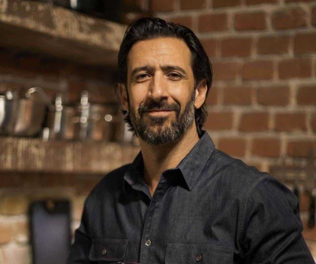 Debuta como cineasta Debuta como cineasta