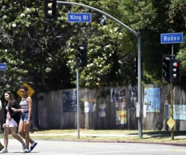 Calle en Los Angeles llevará nombre en honor a Obama Calle en Los Angeles llevará nombre en honor a Obama