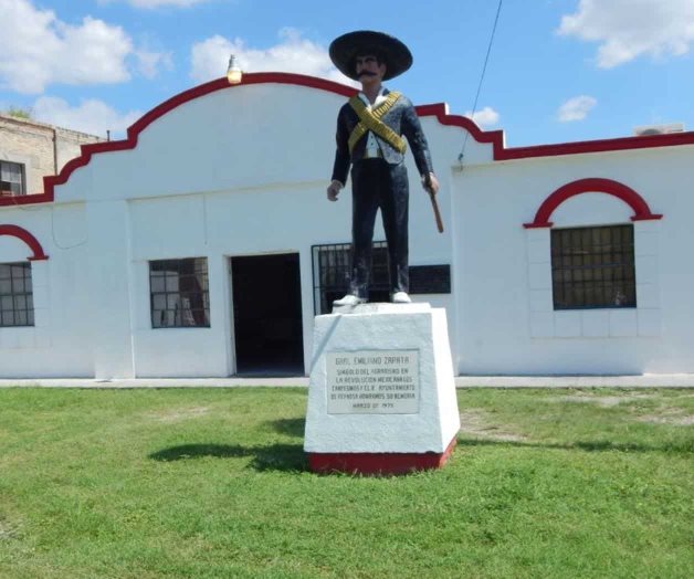 Les pagan de más por ‘error de dedo’. Programaron mal apoyos económicos Les pagan de más por ‘error de dedo’. Programaron mal apoyos económicos