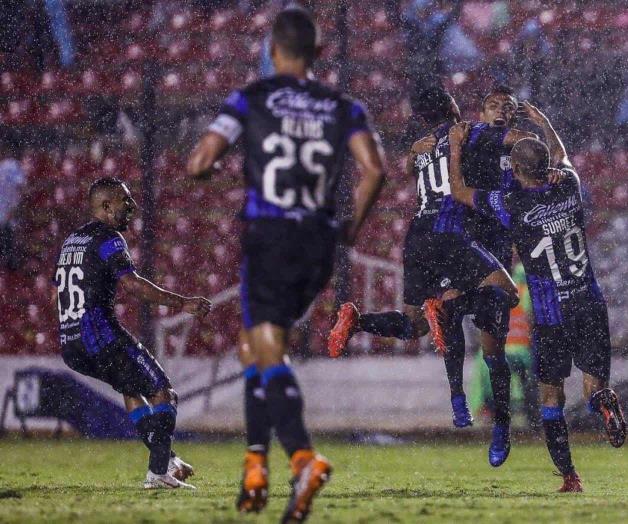 Gana Gallos con gol de último minuto Gana Gallos con gol de último minuto