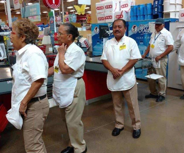 Los años no pasan; siguen disfrutando Los años no pasan; siguen disfrutando