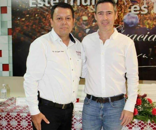 Ratifica ‘JR’ reducción de IVA, ISR y gasolina. Encabeza reunión de agradecimiento Ratifica ‘JR’ reducción de IVA, ISR y gasolina. Encabeza reunión de agradecimiento