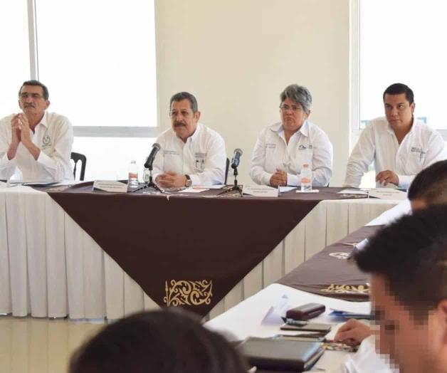 Pretenden avanzar en carrera policial. Participan estatales en promoción de grado