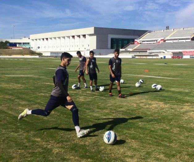 Ansiosos por jugar en casa Ansiosos por jugar en casa