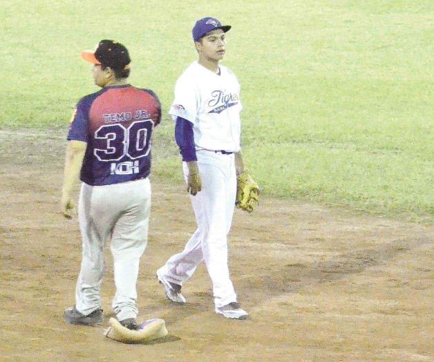 Amigos y Chupers dominan la C1 y C2 Amigos y Chupers dominan la C1 y C2