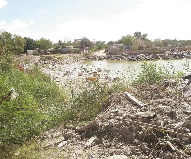 Urgen limpieza en la calichera Urgen limpieza en la calichera