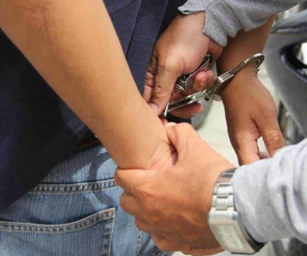 Detienen a cinco personas con más de 18 kilos de droga en CDMX Detienen a cinco personas con más de 18 kilos de droga en CDMX