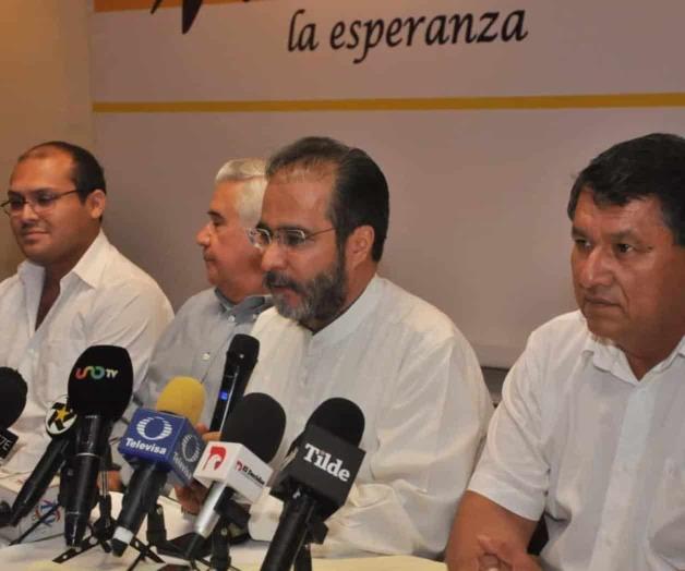 René Bejarano se reúne con liderazgos de izquierda René Bejarano se reúne con liderazgos de izquierda