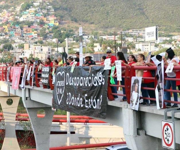 Protestan por la lentitud en la investigación de desaparecidos Protestan por la lentitud en la investigación de desaparecidos