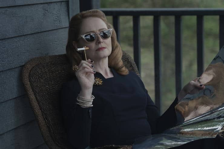Miranda Otto interpreta a Zelda Spellman, la otra tía bruja de Sabrina