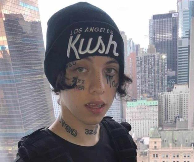 Hospitalizan al rapero Lil Xan, por comer demasiados cheetos