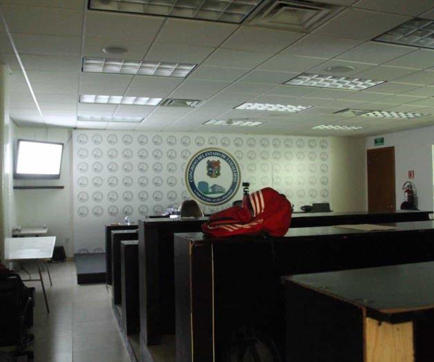 Falla eléctrica deja dos electrocutados de CFE y miles de hogares a oscuras en Victoria Falla eléctrica deja dos electrocutados de CFE y miles de hogares a oscuras en Victoria