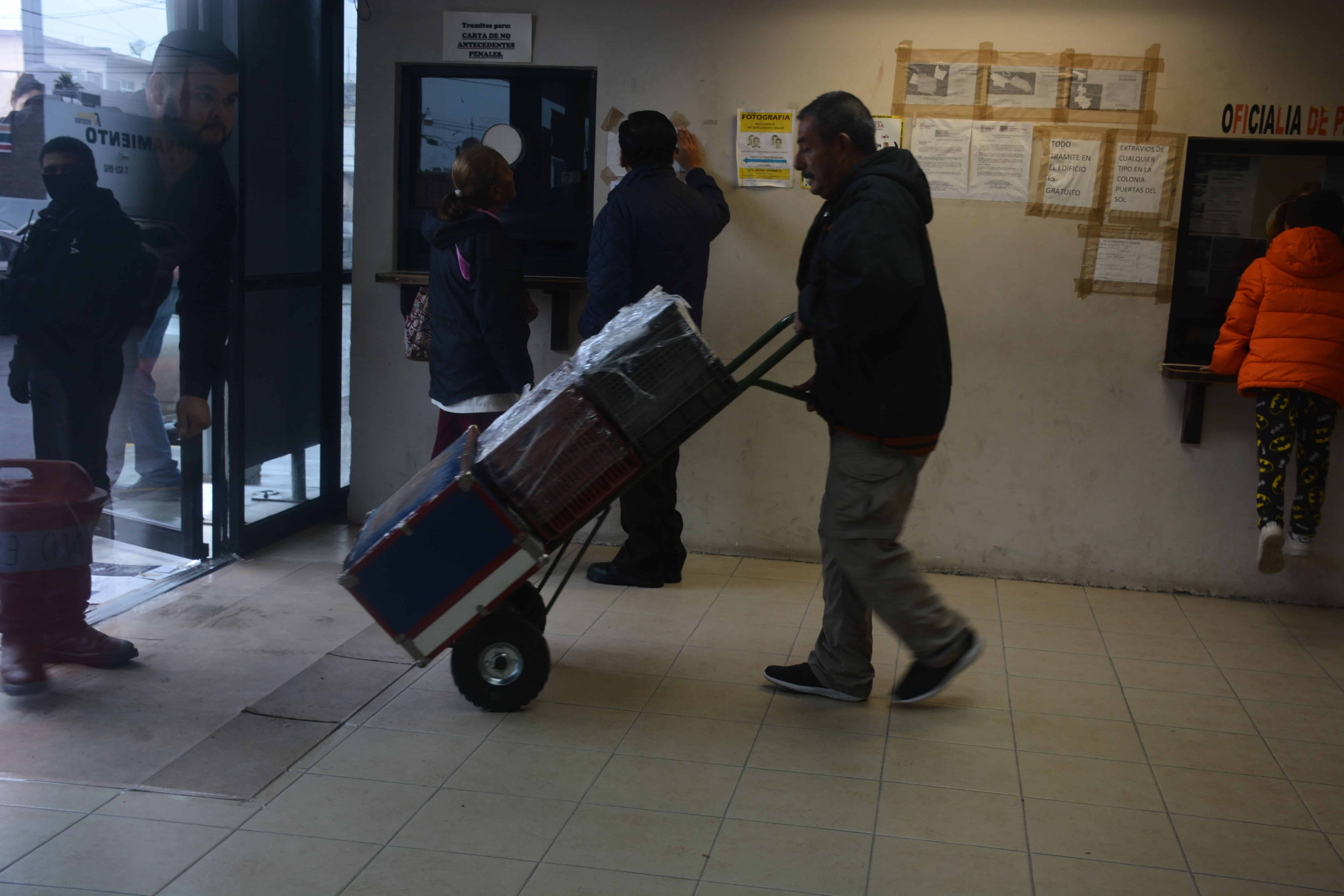 En la sede de la PGJE en la colonia Rodríguez, concentraron todas las evidencias encontradas en la casa de seguridad.