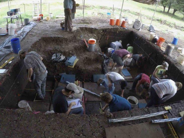 Encuentran puntas de lanza prehistóricas Encuentran puntas de lanza prehistóricas