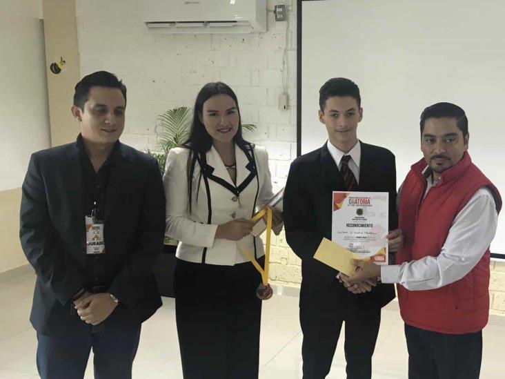 Gana joven en fase regional de oratoria Gana joven en fase regional de oratoria