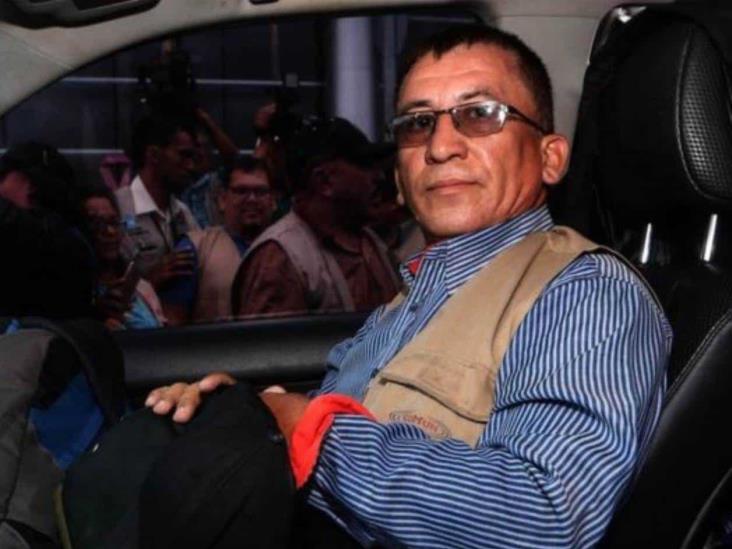 Bartolo Fuentes, el hombre señalado como el promotor de la gran marcha a EUA Bartolo Fuentes, el hombre señalado como el promotor de la gran marcha a EUA