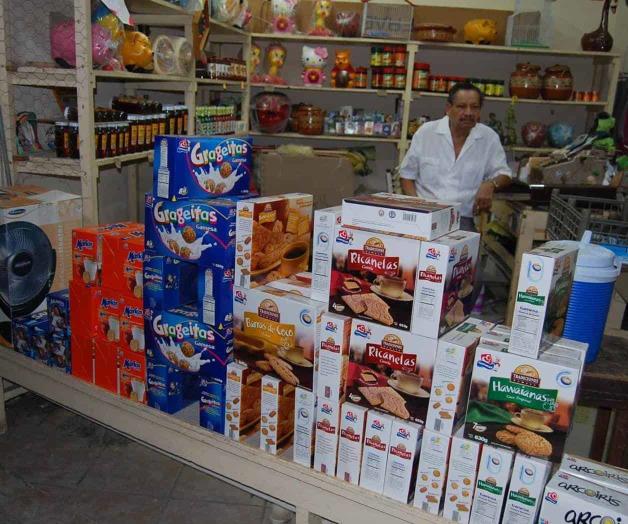 ‘Tienditas de la esquina’ en extinción