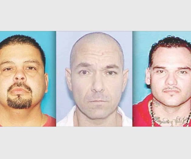 Ofrecen 30 mil dólares por tres de los más buscados