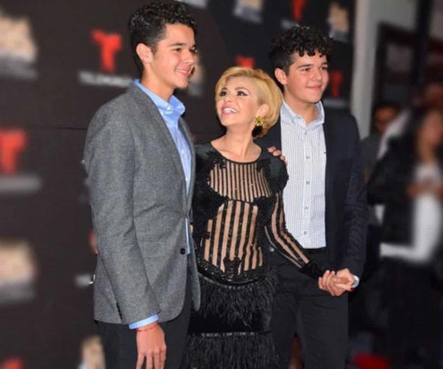 No se apenan hijos de Itatí Cantoral por sus desnudos en teatro