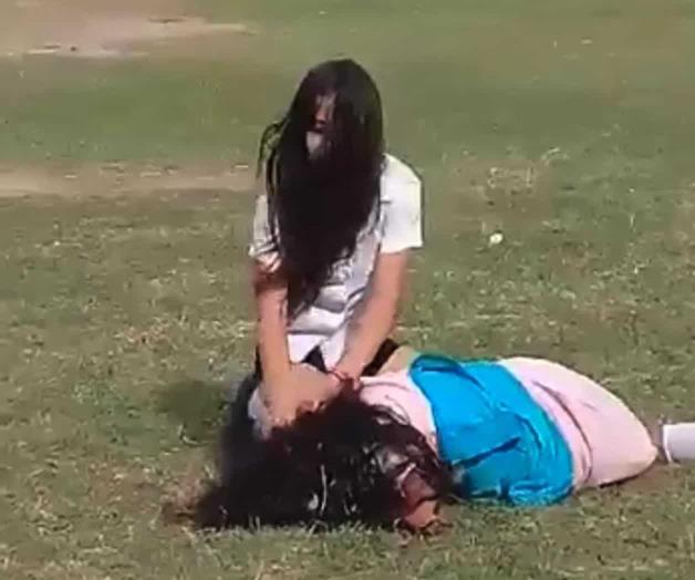 Hacen viral pleito en una escuela