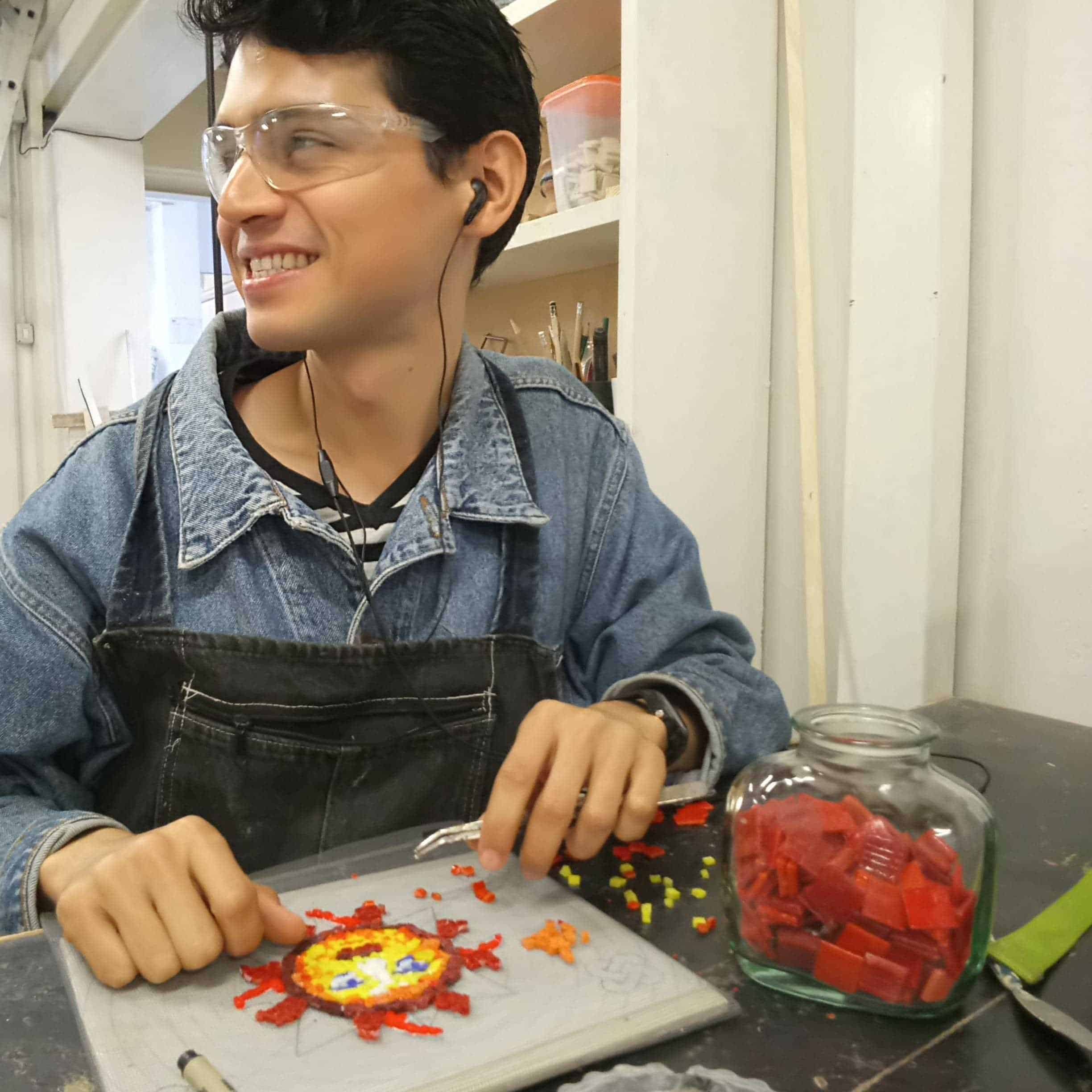 LO NUEVO. Trabajando sobre mosaico.