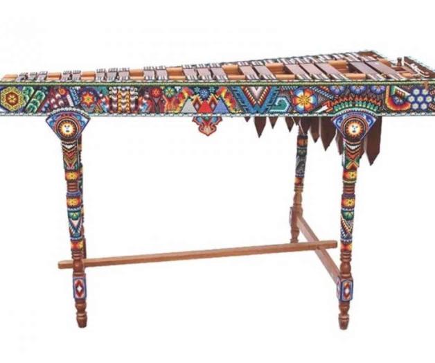 Promueven el arte huichol con la ‘Sinfonía de colores’