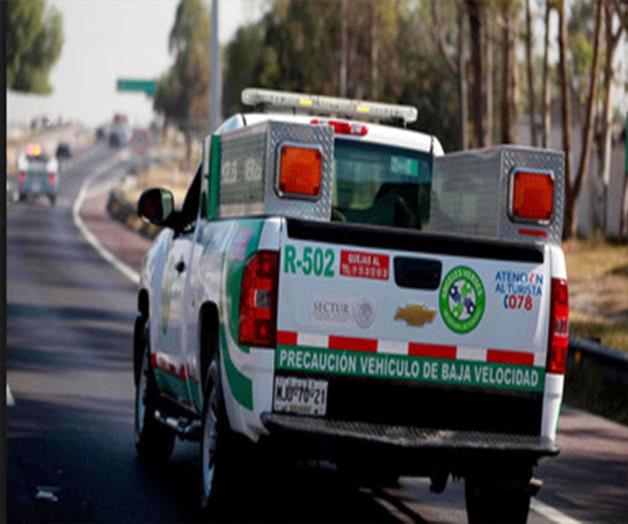 Ángeles Verdes ayudan a turistas en carreteras del país Ángeles Verdes ayudan a turistas en carreteras del país