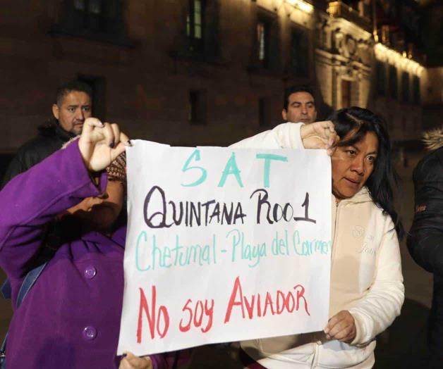 No somos ‘aviadores’, protestan contra SAT