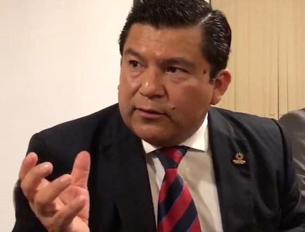 Verifican salida y entrega de combustible de PEMEX