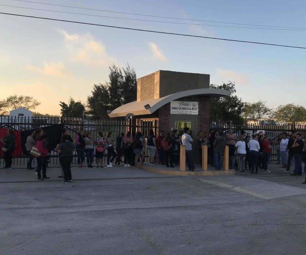 Entran paros en receso. Vuelven a laborar obreros en algunas maquiladoras Entran paros en receso. Vuelven a laborar obreros en algunas maquiladoras