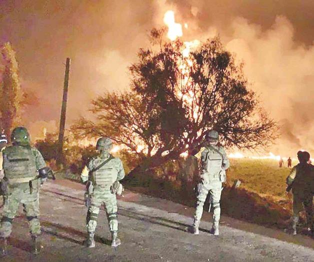 ‘Ordeñan’ ducto y estalla: mueren 66 ‘Ordeñan’ ducto y estalla: mueren 66