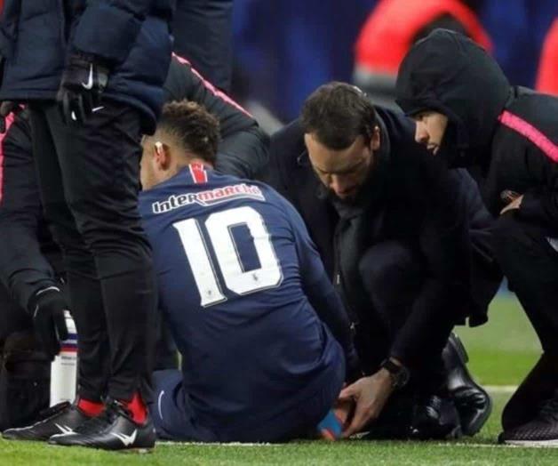 Neymar estuvo 2 días llorando tras lesionarse de nuevo