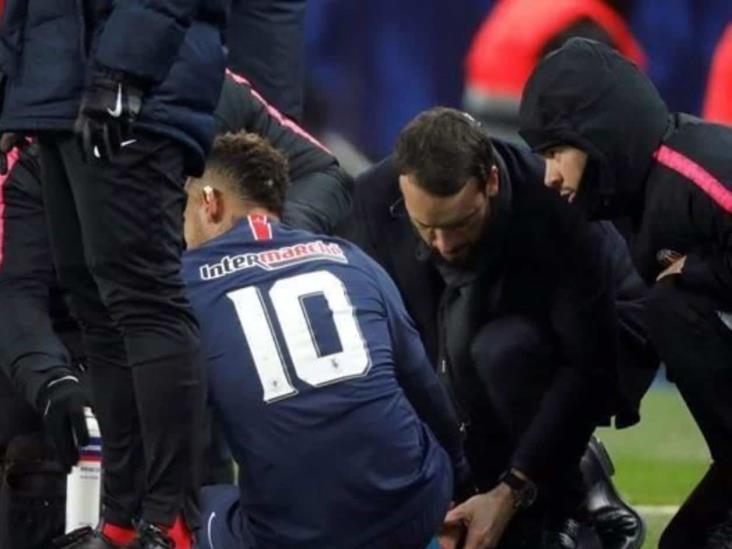Neymar estuvo 2 días llorando tras lesionarse de nuevo Neymar estuvo 2 días llorando tras lesionarse de nuevo