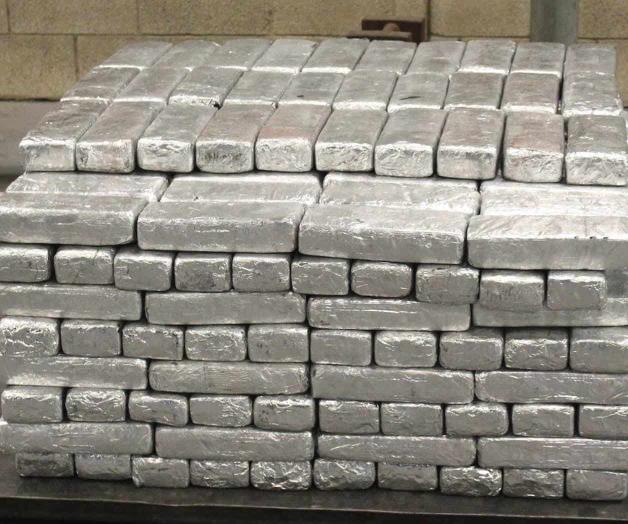 Decomisan ‘cristal’ en carga de fresas. Fuerte golpe al tráfico de enervantes