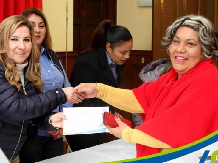 Ratifica apoyo a estudiantes Ratifica apoyo a estudiantes
