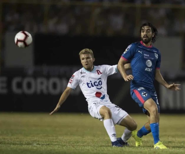 Desaparece Rayados ante el Alianza FC