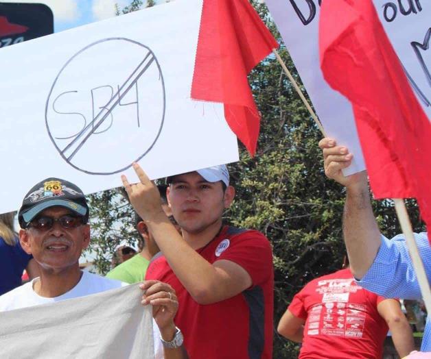 Demandarán activistas la derogación de la SB4