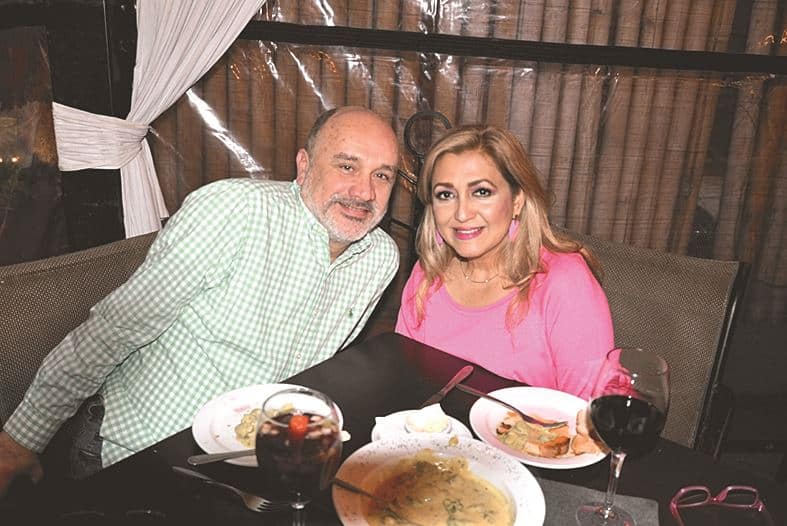 Mauricio Abascal, Beatriz Bastos de Abascal