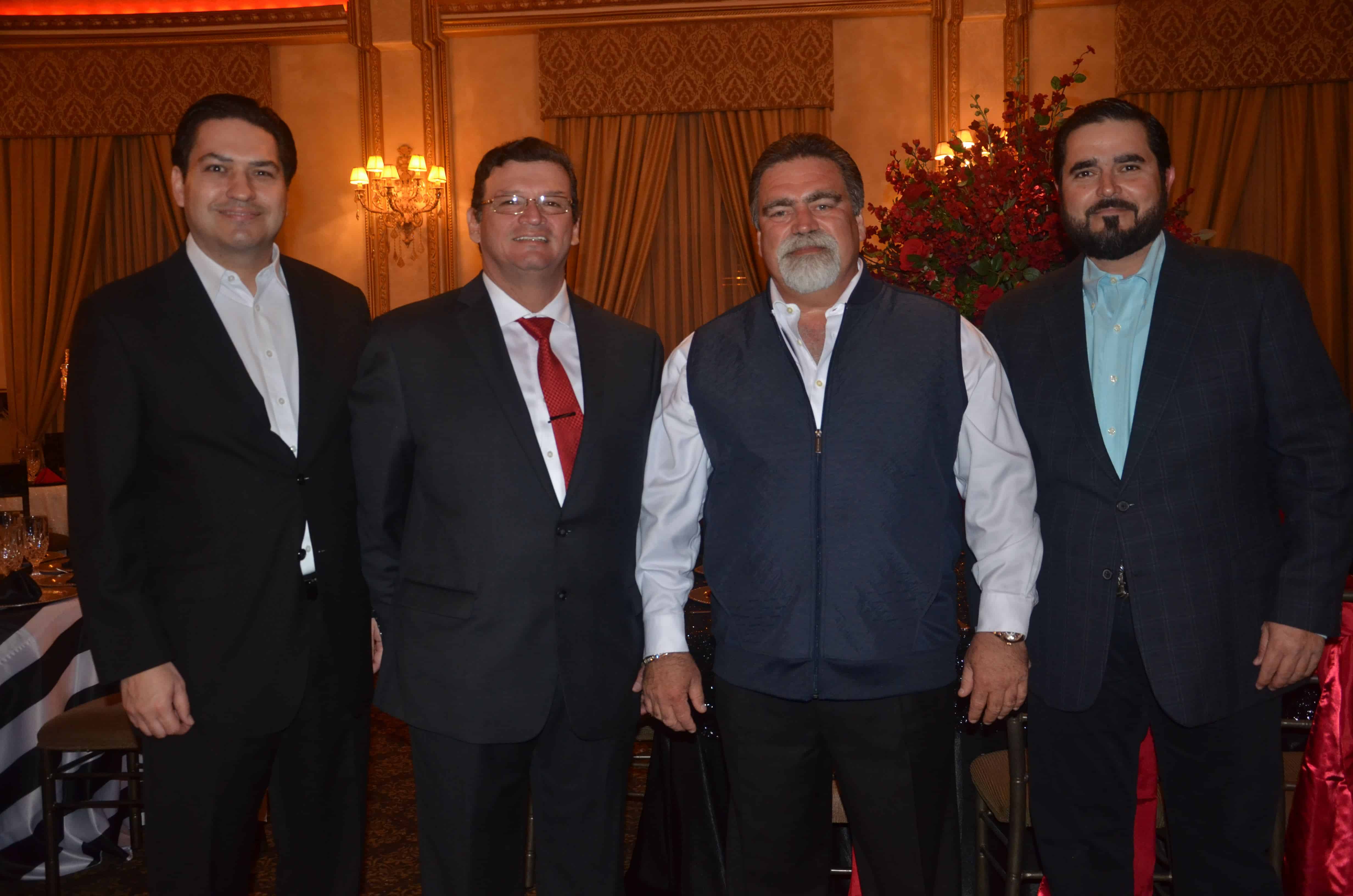 Rigo Garza, Ponciano Zuñiga, Óscar Cárdenas y Javier Garza.