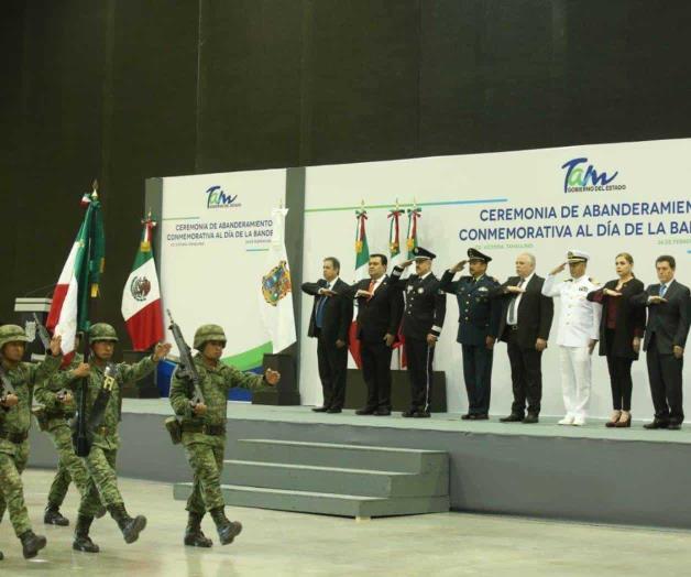 Conmemoran el Día de la Bandera