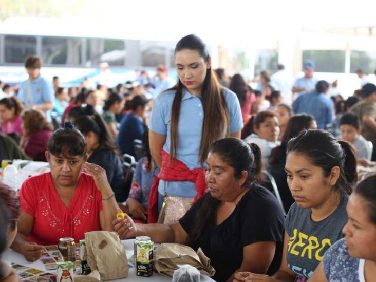 Abraza el DIF a familias de comunidades rurales Abraza el DIF a familias de comunidades rurales