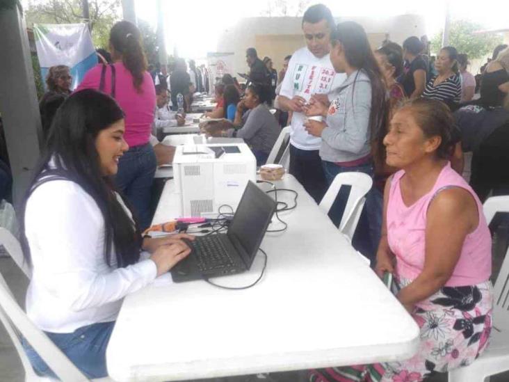 Se incrementa demanda de hospitalización y medicinas Se incrementa demanda de hospitalización y medicinas
