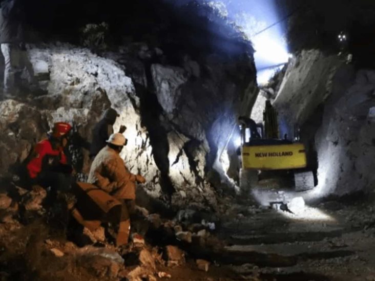 Sube a 22 el número de muertos por derrumbe de mina china Sube a 22 el número de muertos por derrumbe de mina china