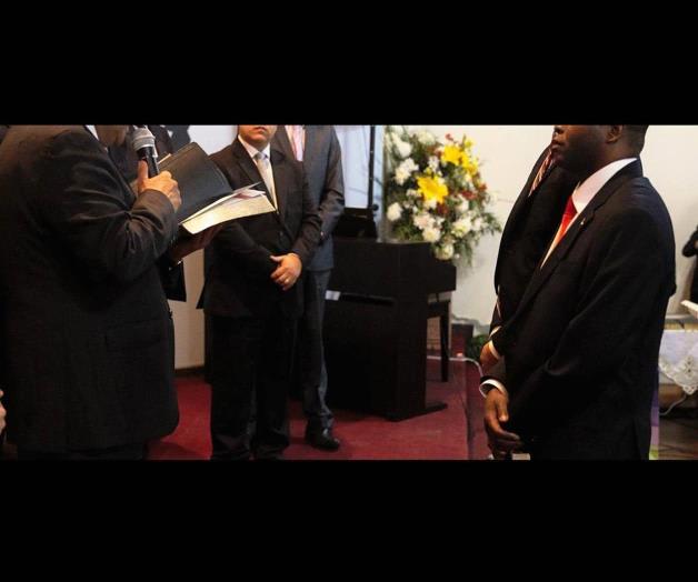 La Biblia no prohíbe matrimonio a clérigos. ¿Por qué los sacerdotes no se casan? La Biblia no prohíbe matrimonio a clérigos. ¿Por qué los sacerdotes no se casan?