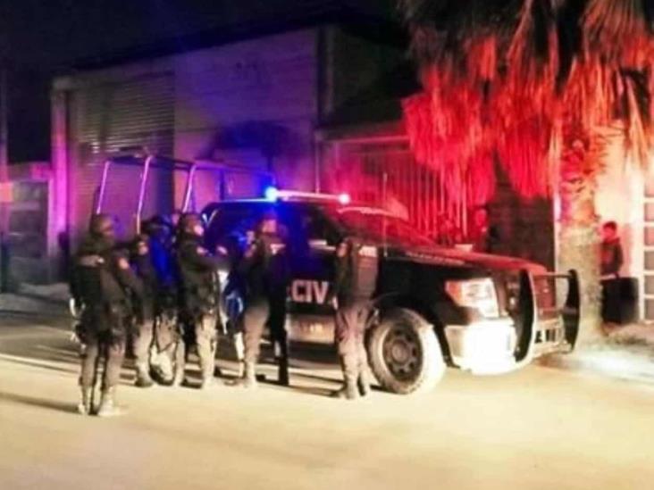 Detienen a hombre por golpear a su esposa en Monterrey Detienen a hombre por golpear a su esposa en Monterrey
