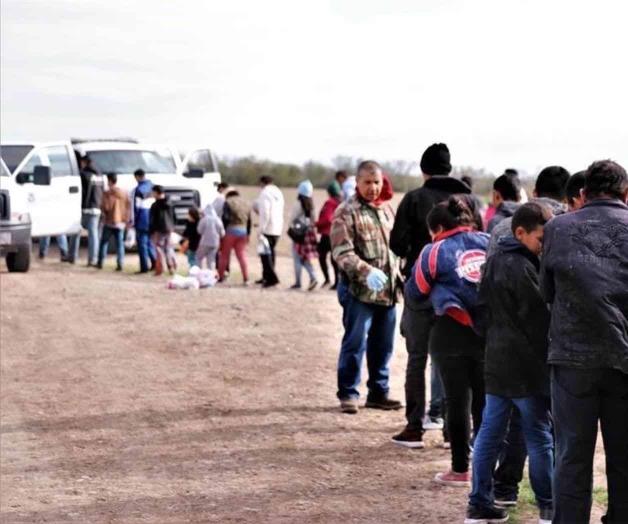 Caen 17 mil migrantes durante el cierre en EU Caen 17 mil migrantes durante el cierre en EU
