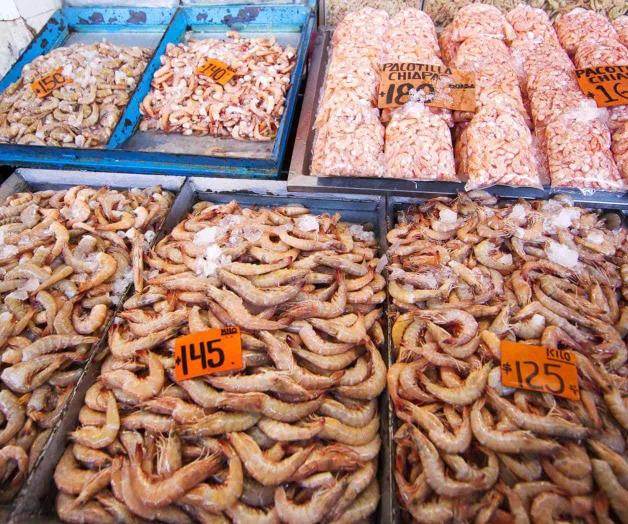 Mercado de la Nueva Viga, tan vivo como hace 26 años