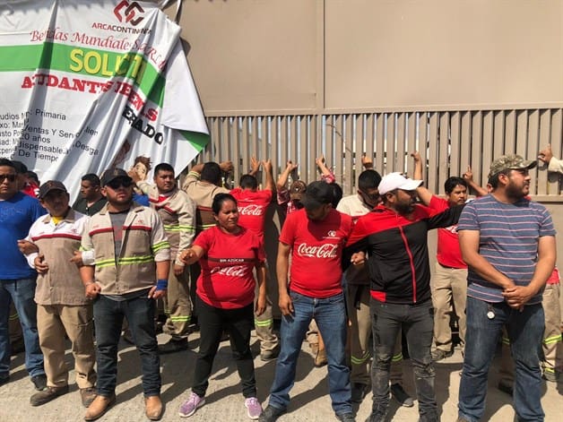 Estalla la violencia en el conflicto de la Coca Cola de Matamoros Estalla la violencia en el conflicto de la Coca Cola de Matamoros
